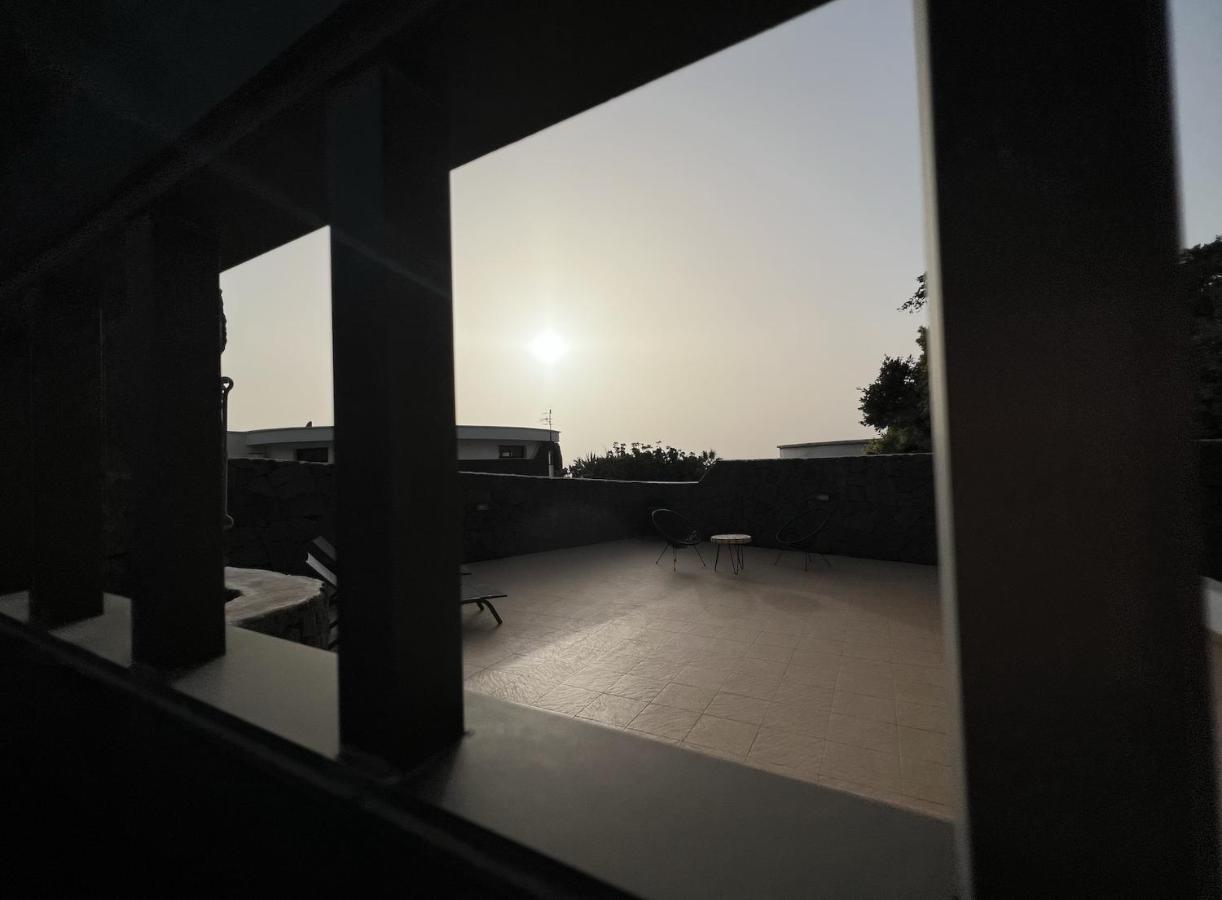 Bungalow Apartamento Sol Famara Luaran gambar